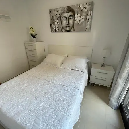 Royal By Croma 3*
