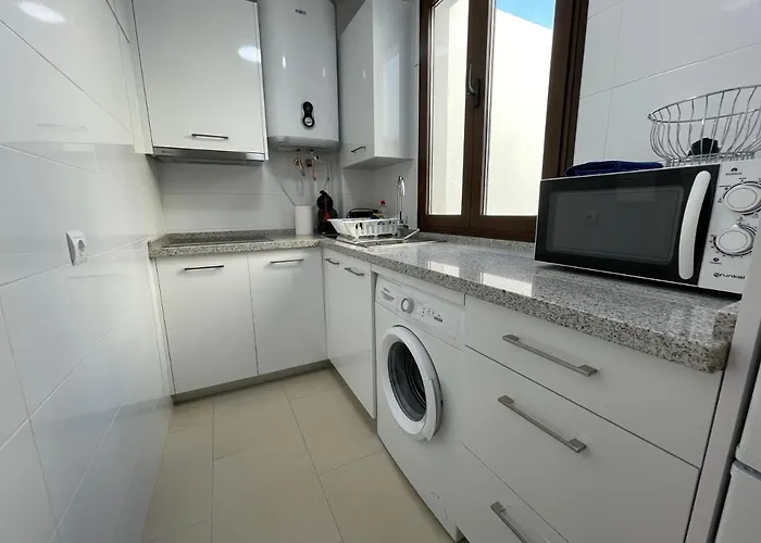 Royal By Croma Готель 3*