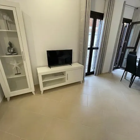 Royal By Croma Otel
