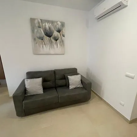 Hotel Royal By Croma 3*