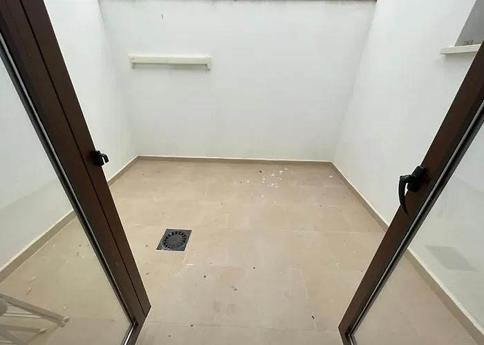 Royal By Croma فندق إِستيبونا