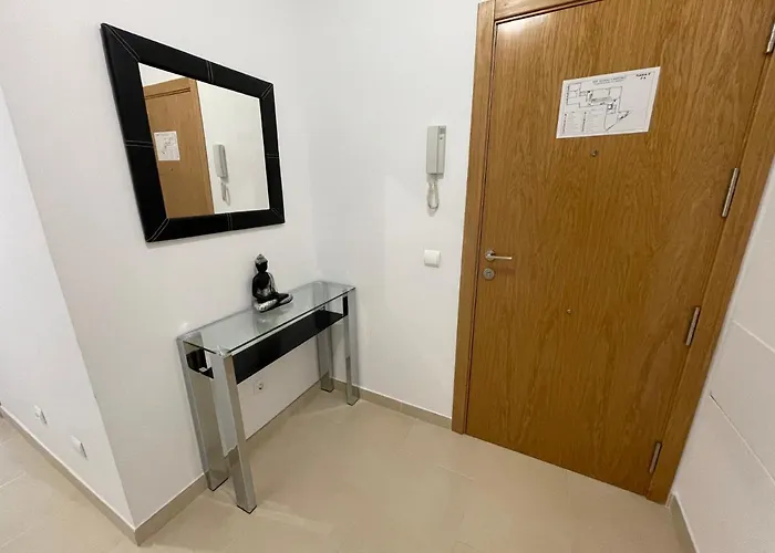 Royal By Croma فندق إِستيبونا