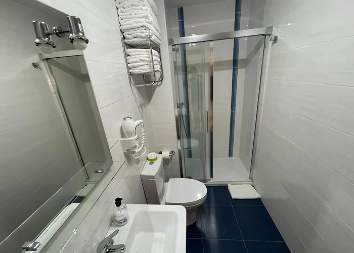 Royal By Croma Szálloda 3*