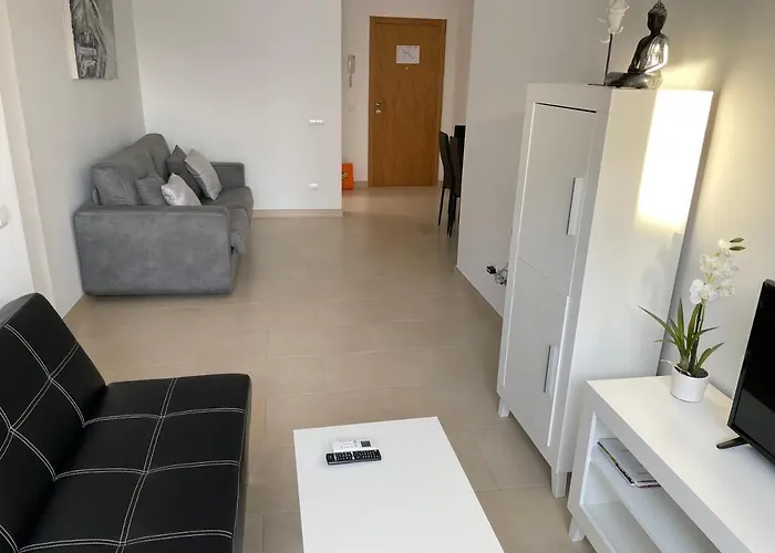 Royal By Croma Hotel